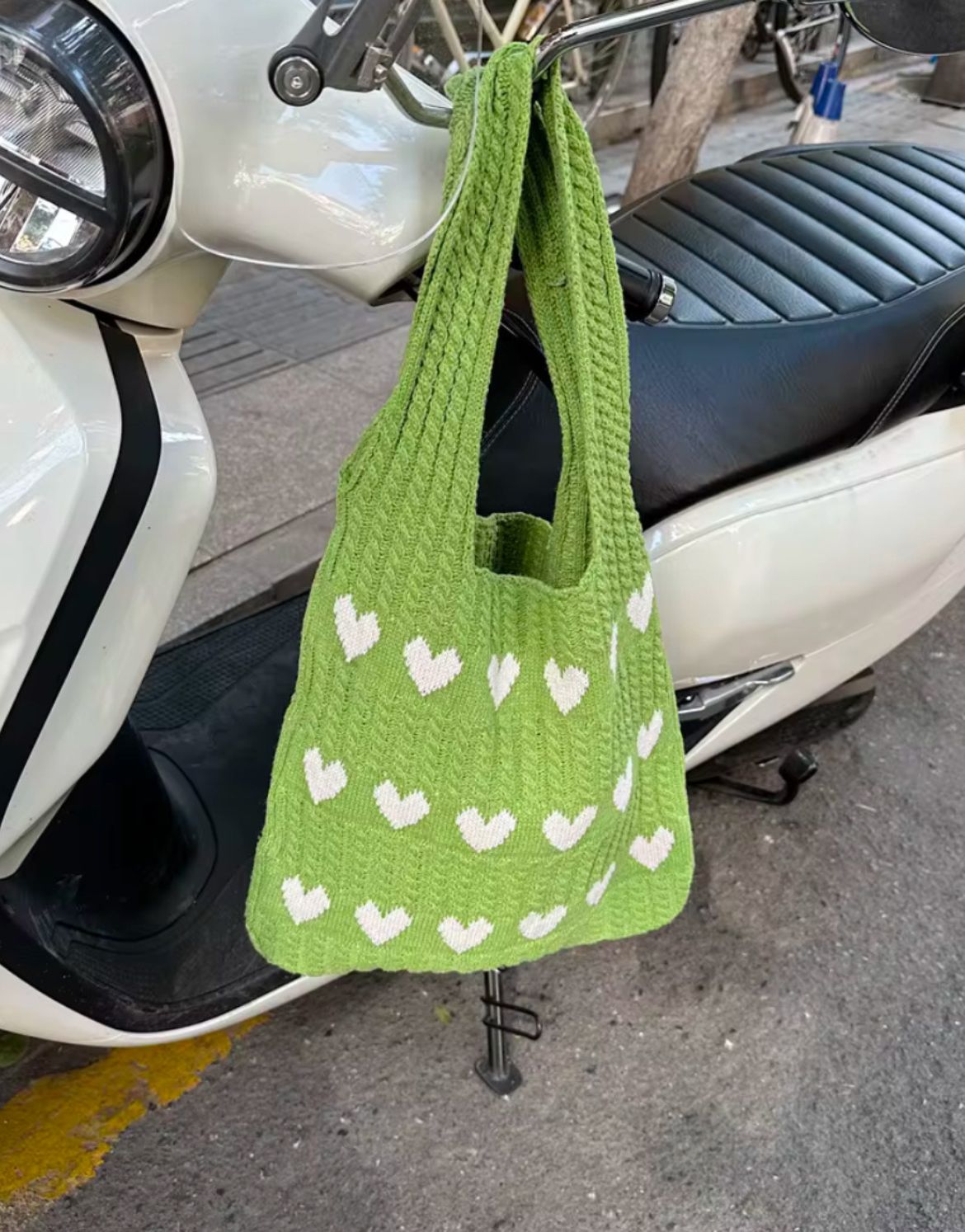 Geometric Hearts Crochet Bag (Green)
