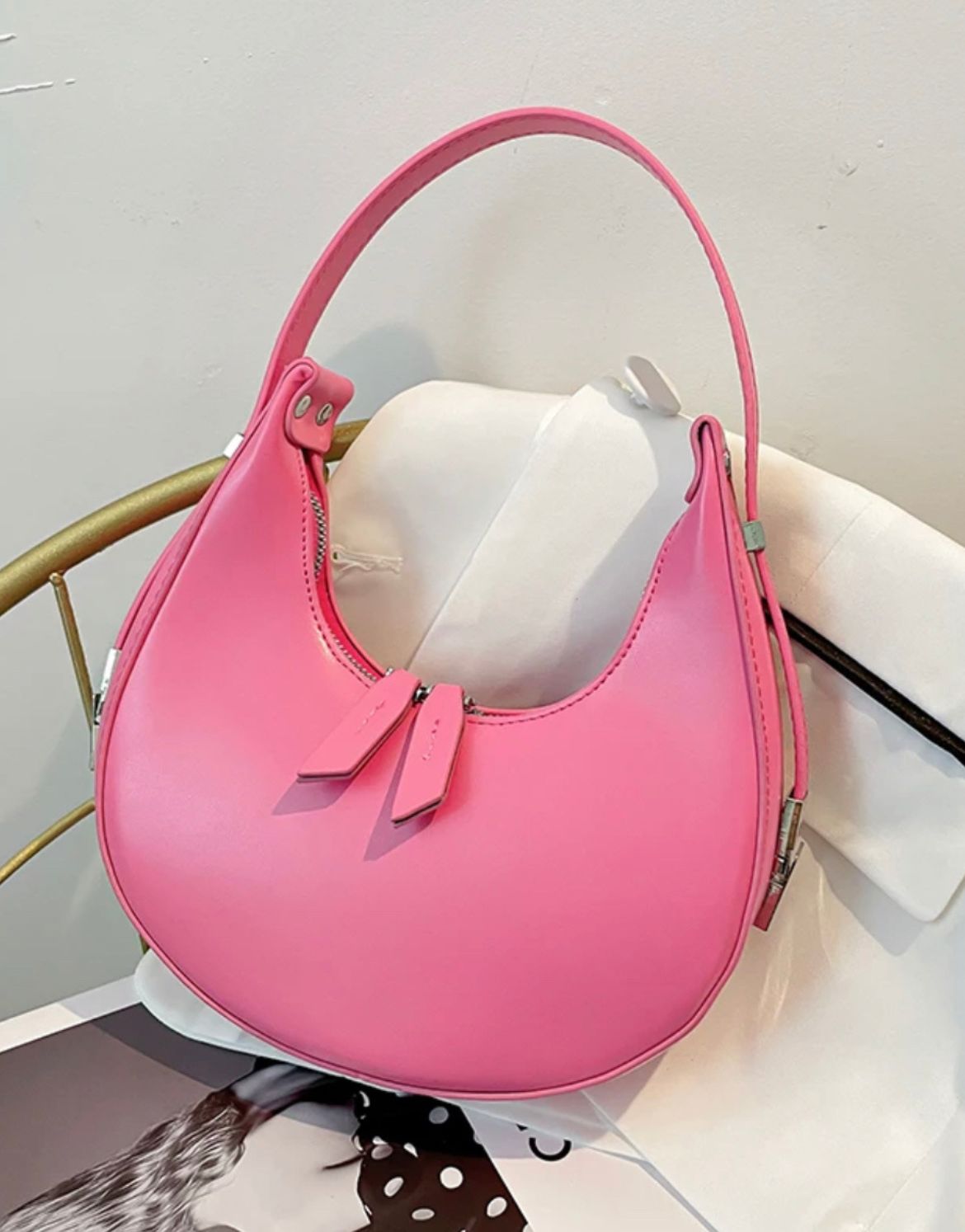The Dumpling (Hot Pink)