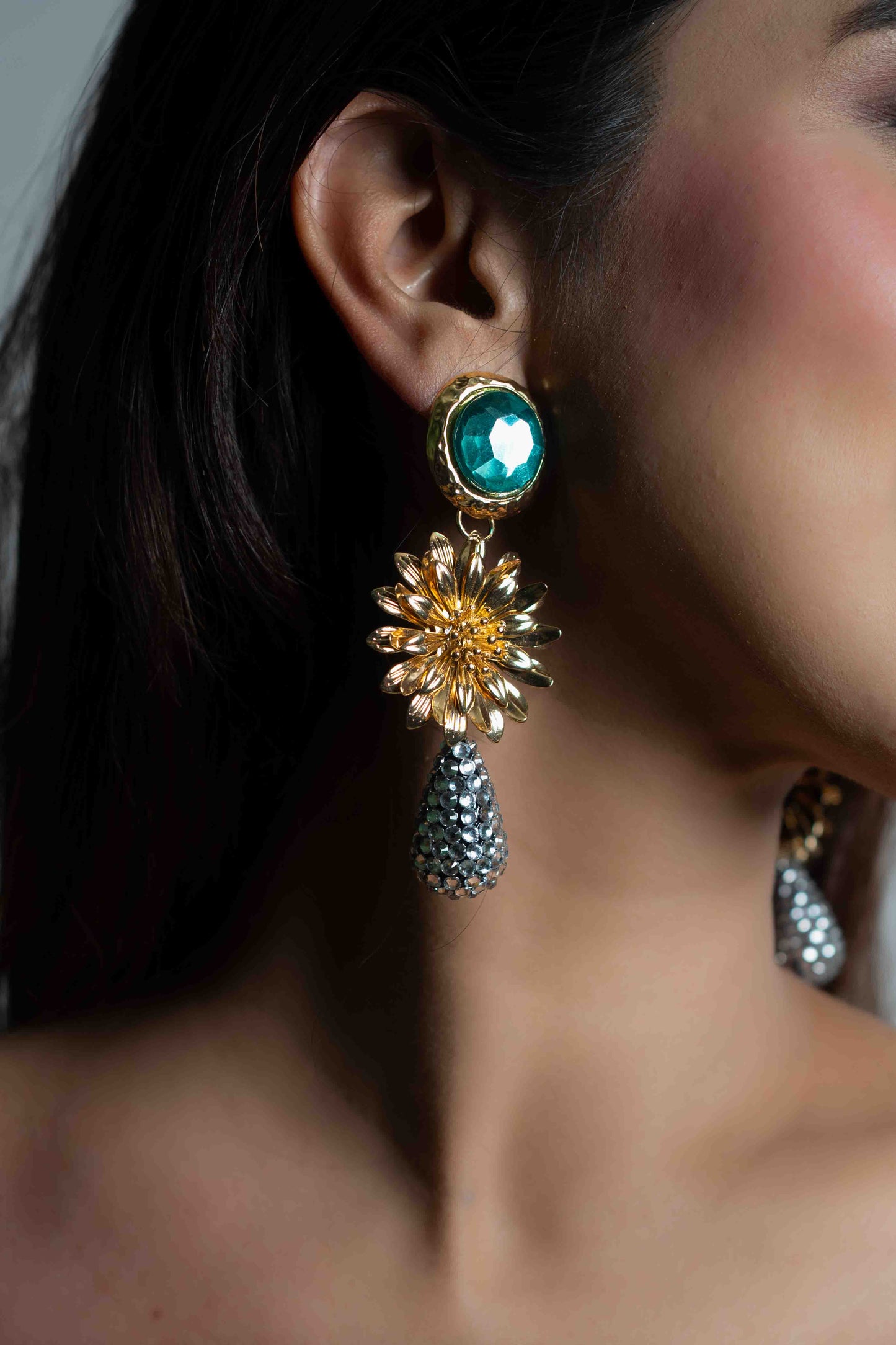 Emerald Sunflower Danglers