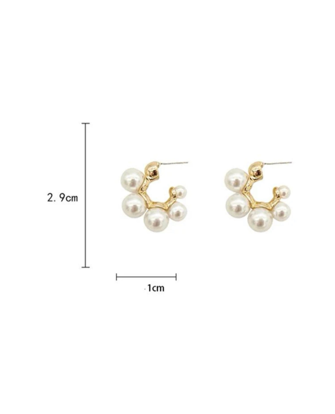 Pearl Studs