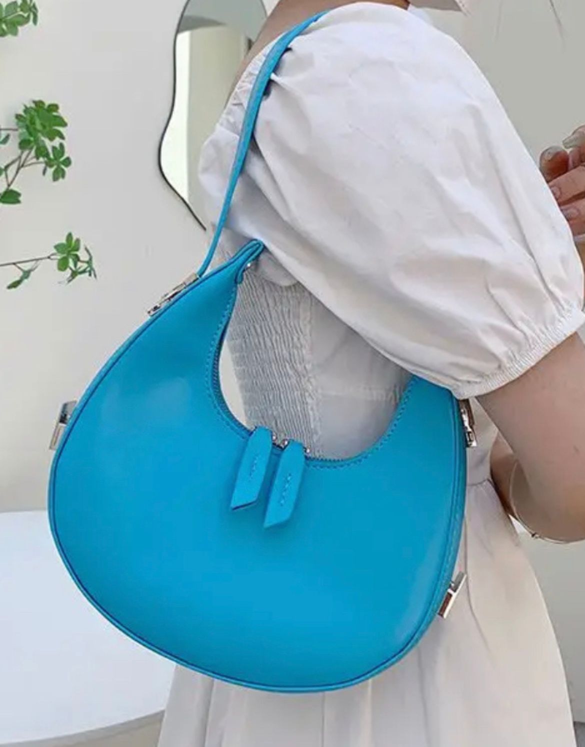 The Dumpling (Sky Blue)