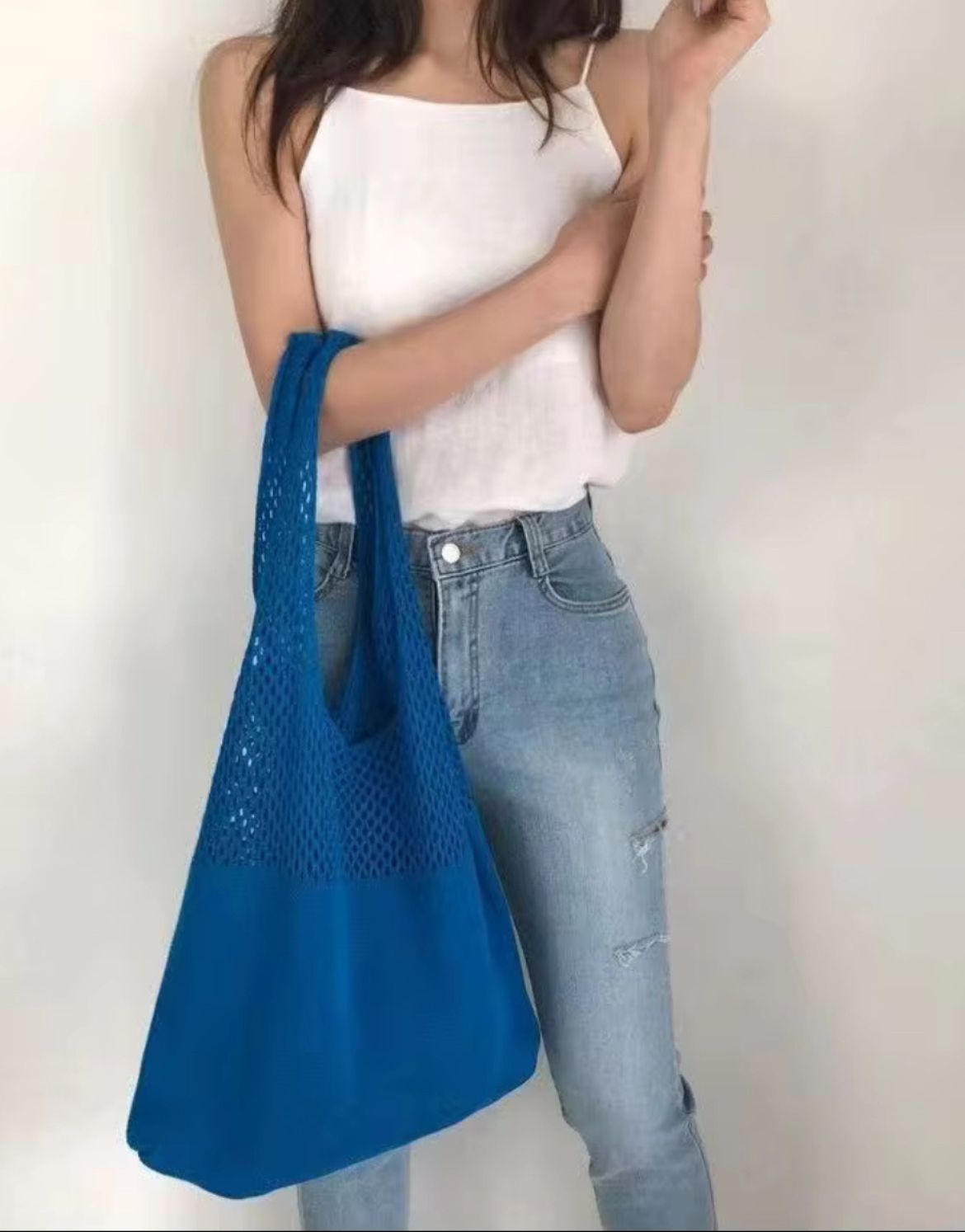 The Day Dreamer (Blue)