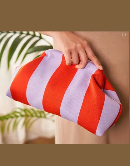 The Shape-Shifter (Crimson/Lilac)