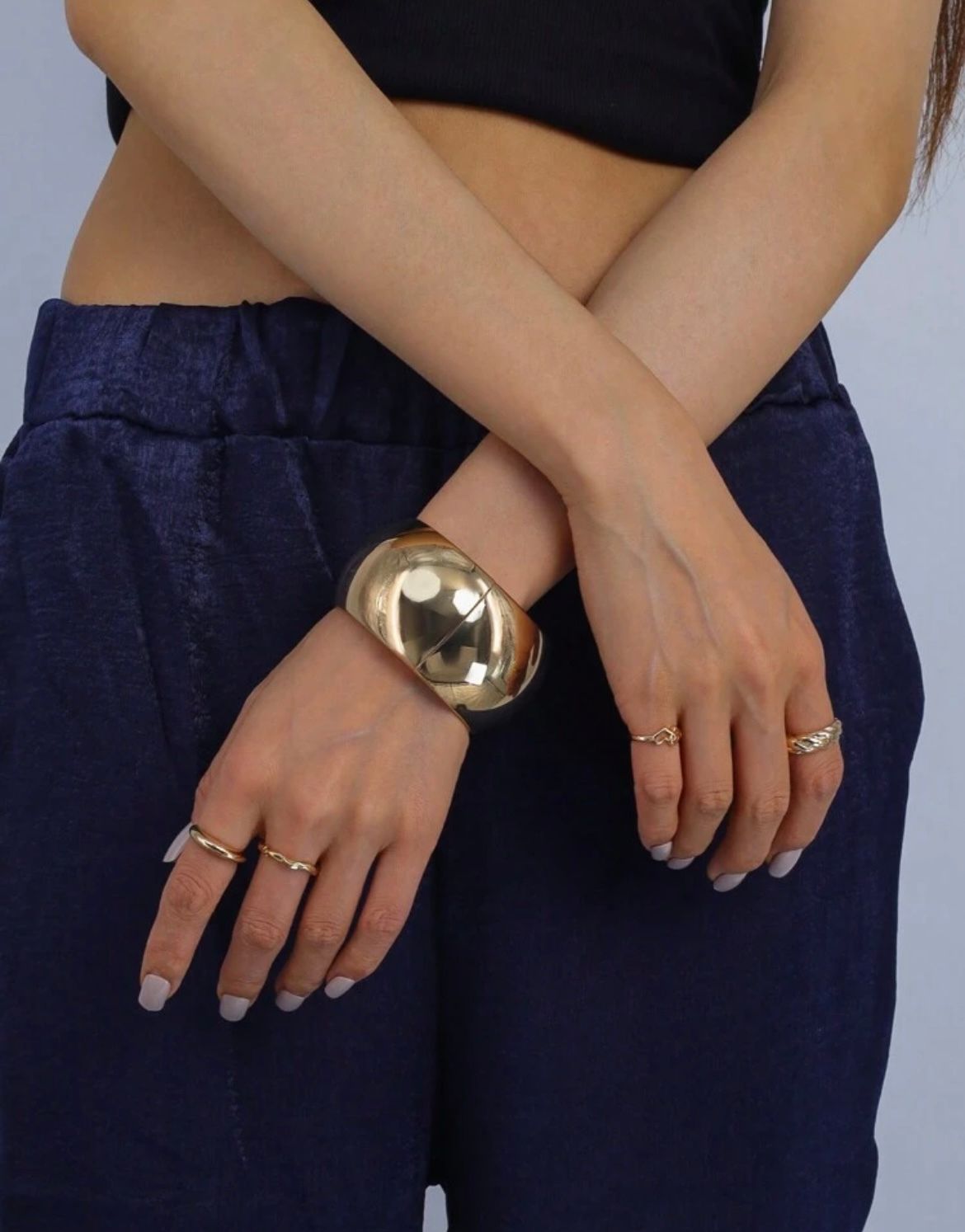 Chunky Bangle (Golden)