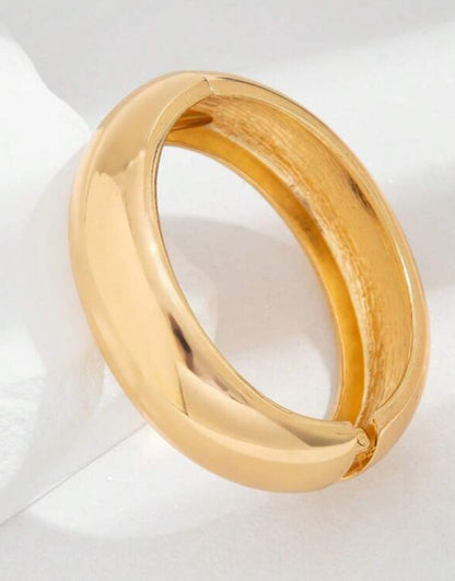 Halo Bangle (Gold)