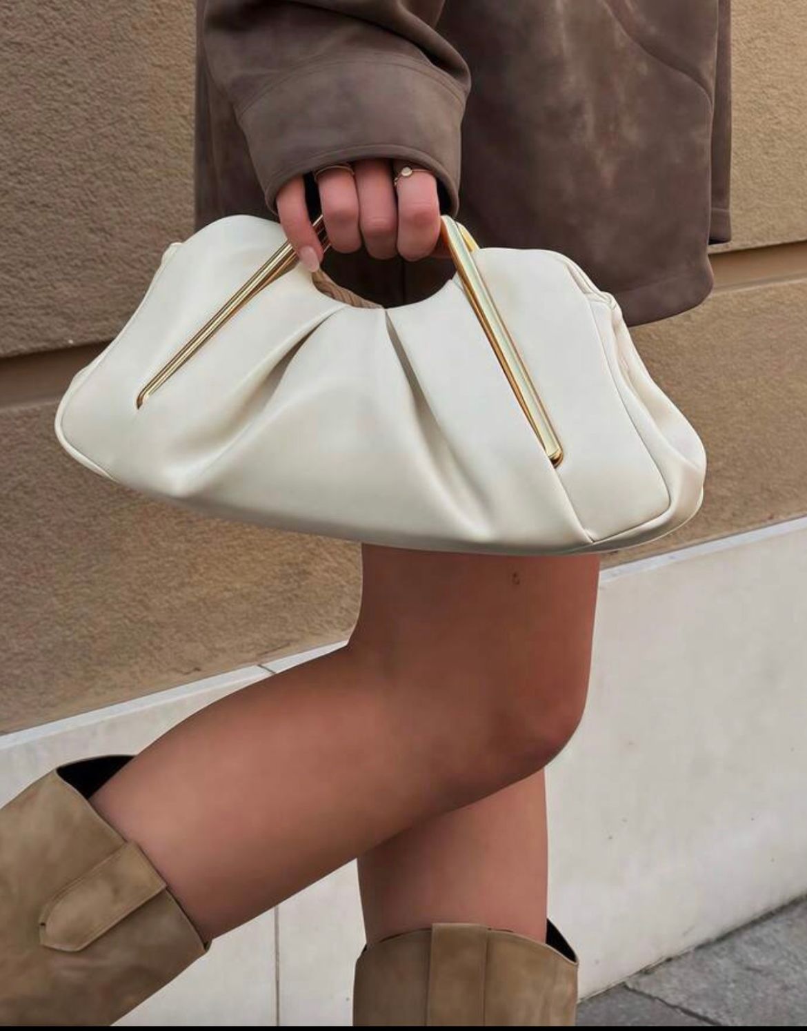 The Modernist (White)