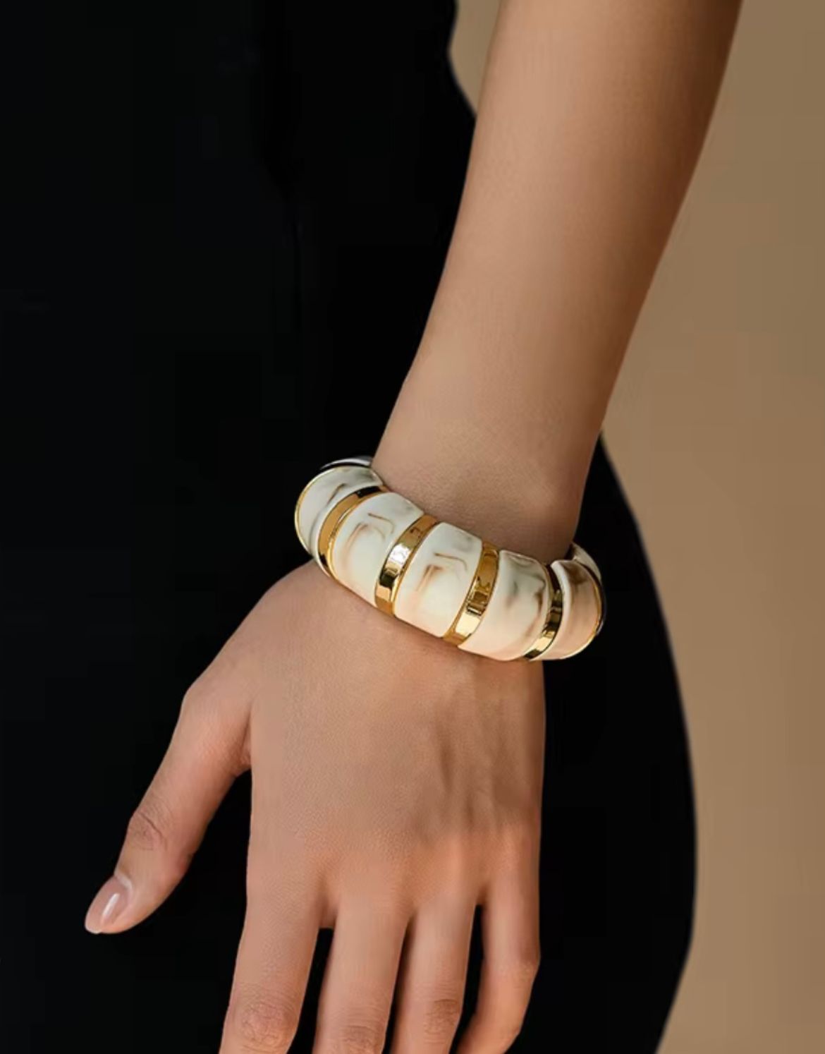 Bubble Resin Bangle (Marble)