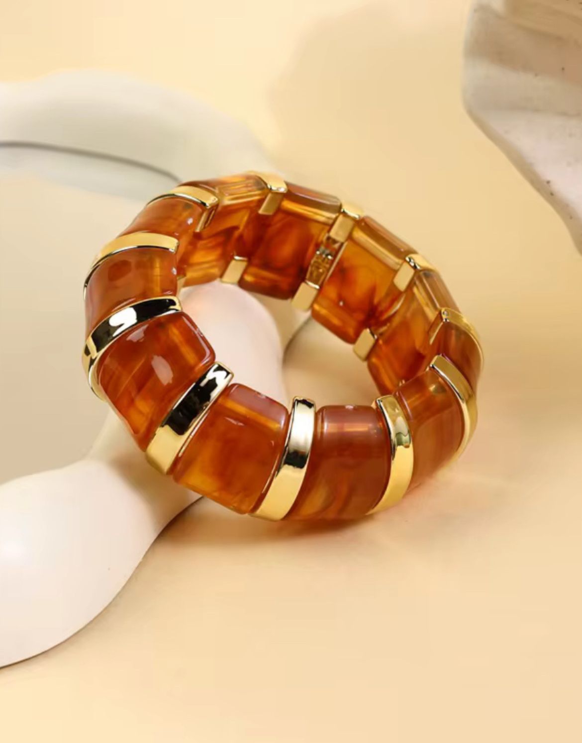 Bubble Resin Bangle (Brown)