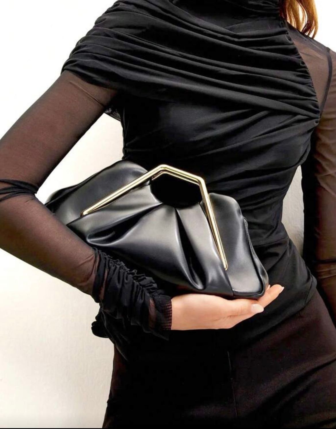 The Modernist (Black)