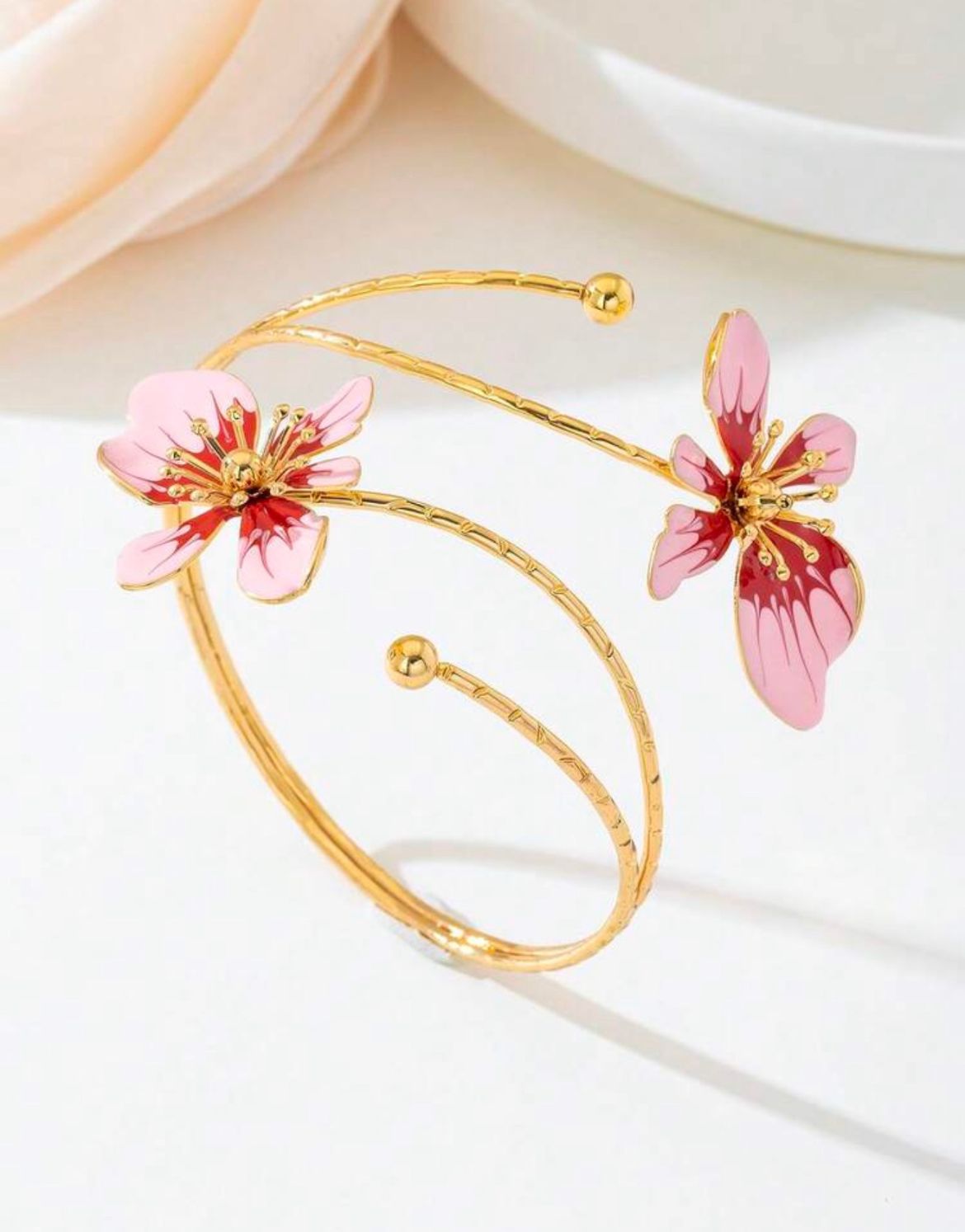 Petal Cuff (Pink)