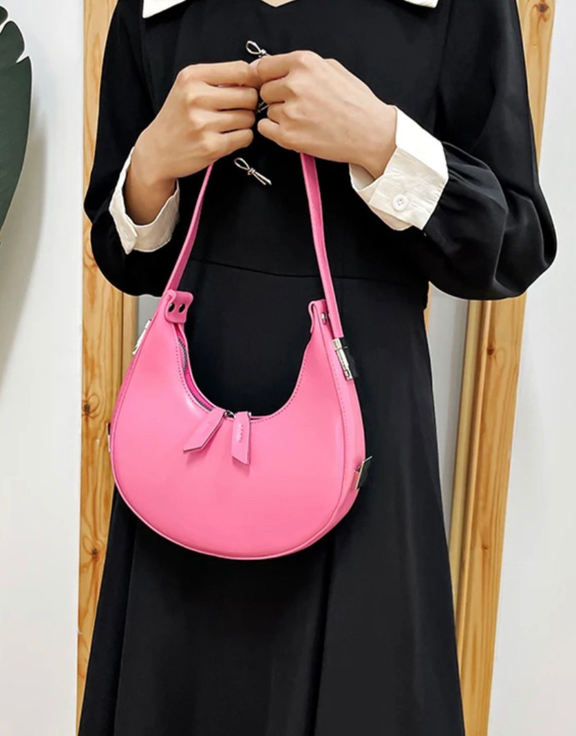 The Dumpling (Hot Pink)