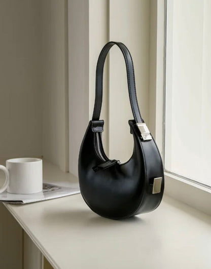 The Dumpling (Black)