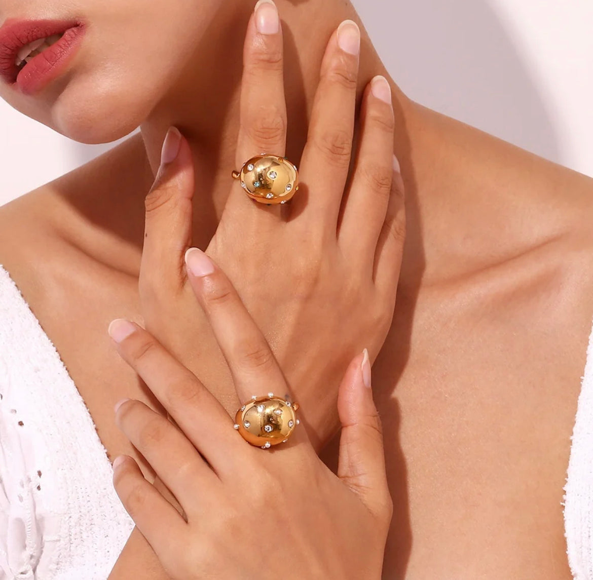 Cosmic Ring - Golden