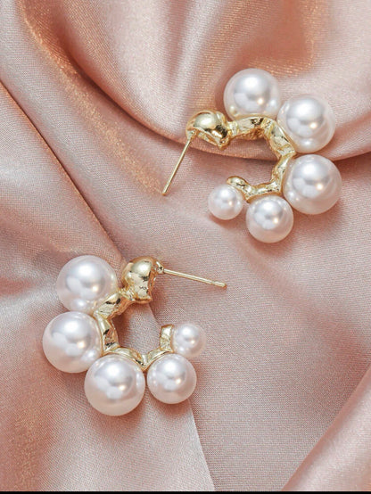 Pearl Studs