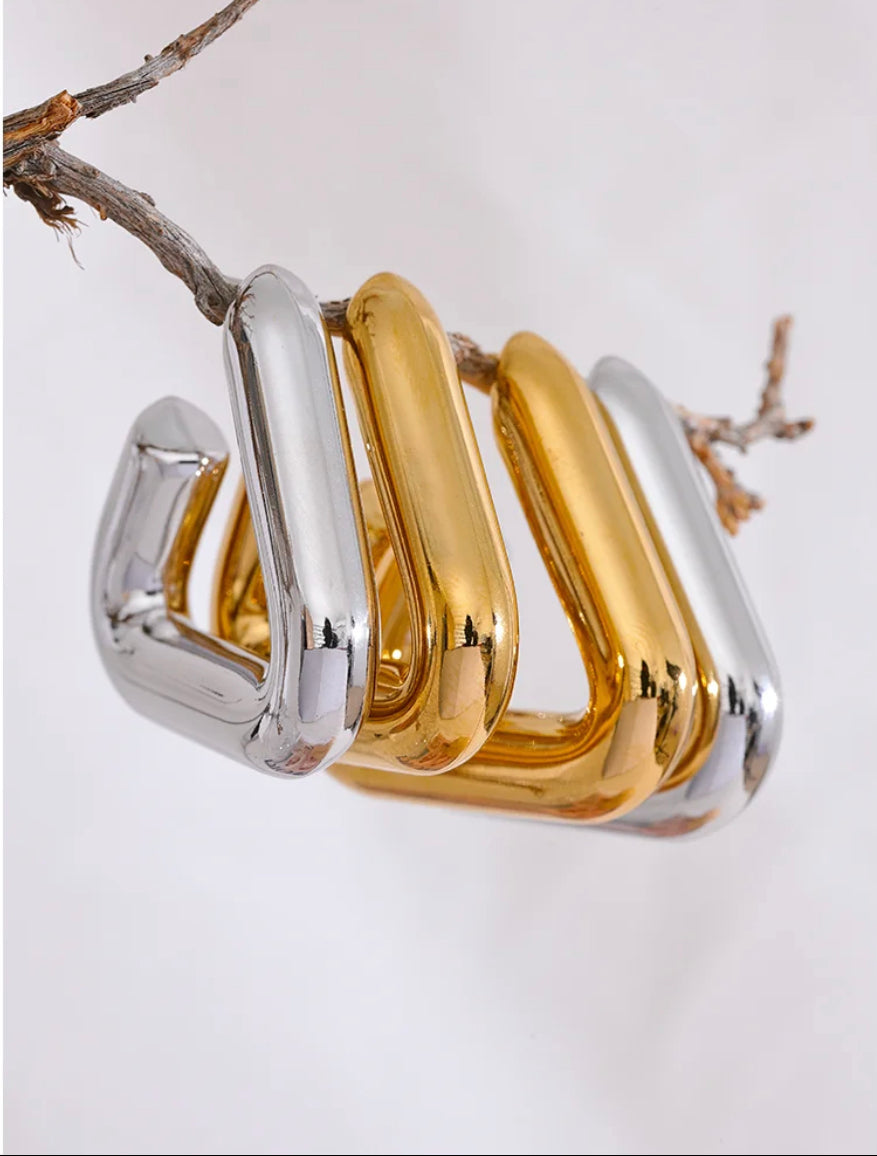 Triangular Hoops (18K Silver plated)