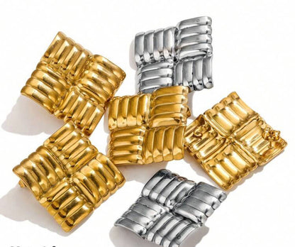 Square Textured Studs (Gold)
