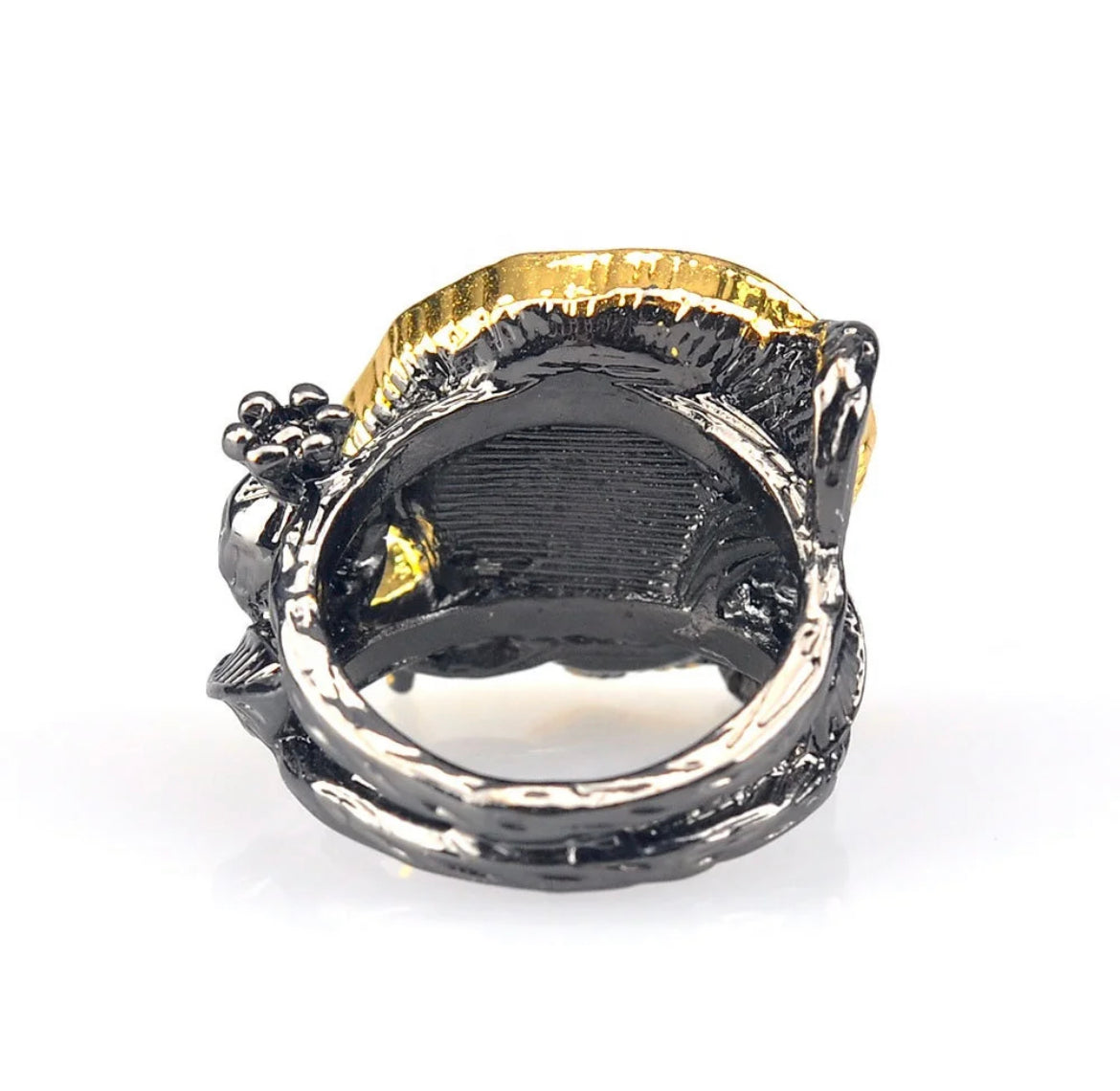Pomegranate ring