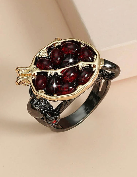 Pomegranate ring