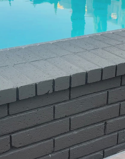 The Socialite (Emerald)