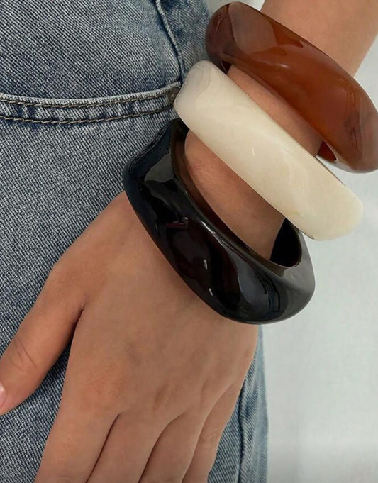 Resin Bangle Stack (Black/White/Brown)
