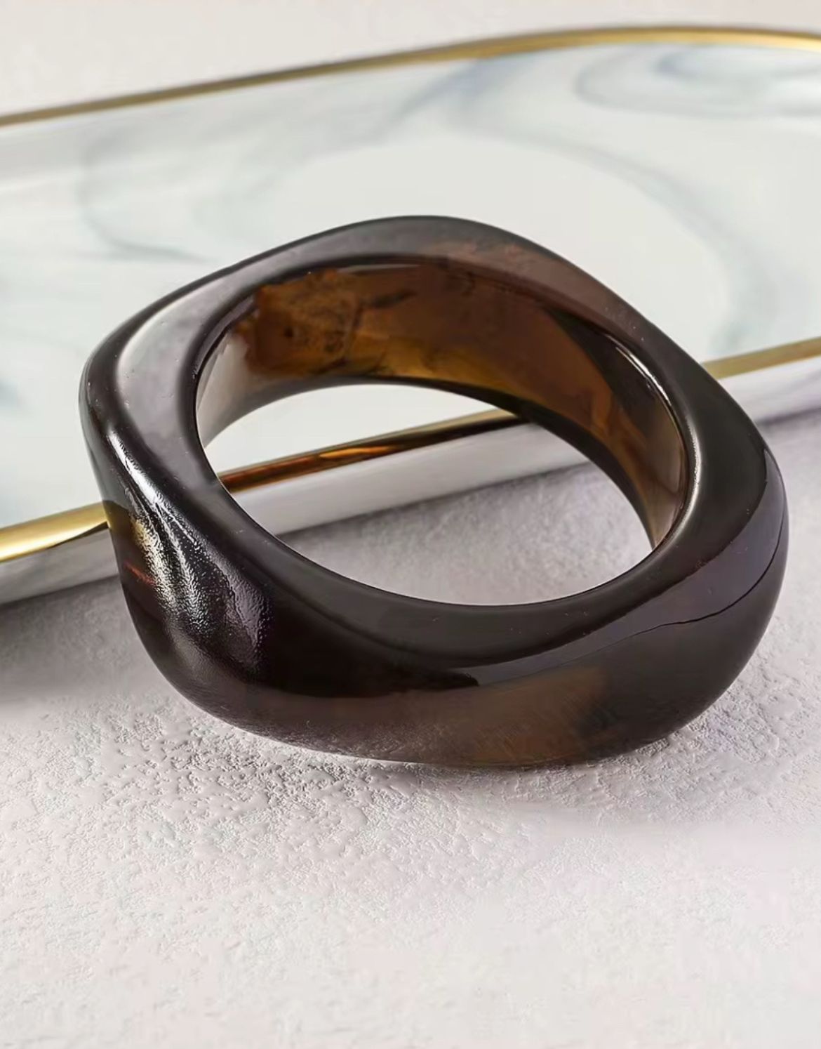 Resin Bangle Stack (Black/White/Amber)